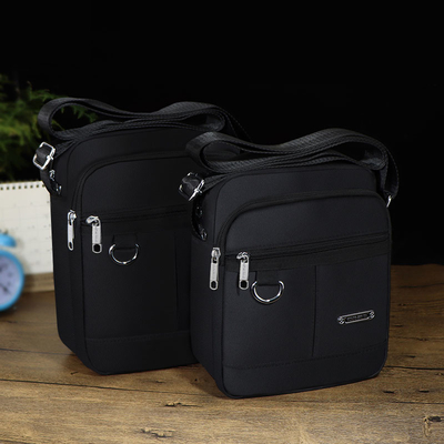 Travel Shoulder Messenger Bag 2 Sizes Black Nylon Crossbody Bag Casual Waterproof